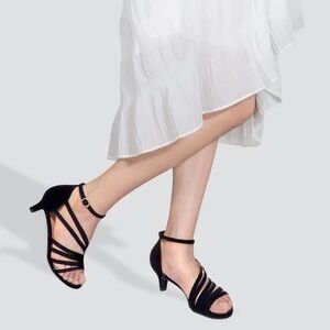 IDIFU Safina Low Kitten Strappy Open Toe Ankle Strap sandal heels black size 6.5